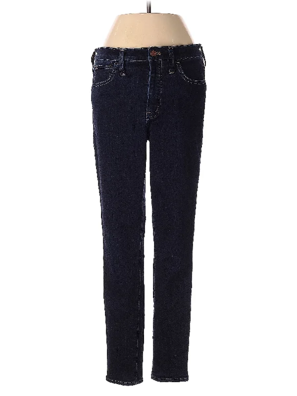 women's denim jeans with button-fly closureMid-Rise Straight-leg Jeans in Dark Wash